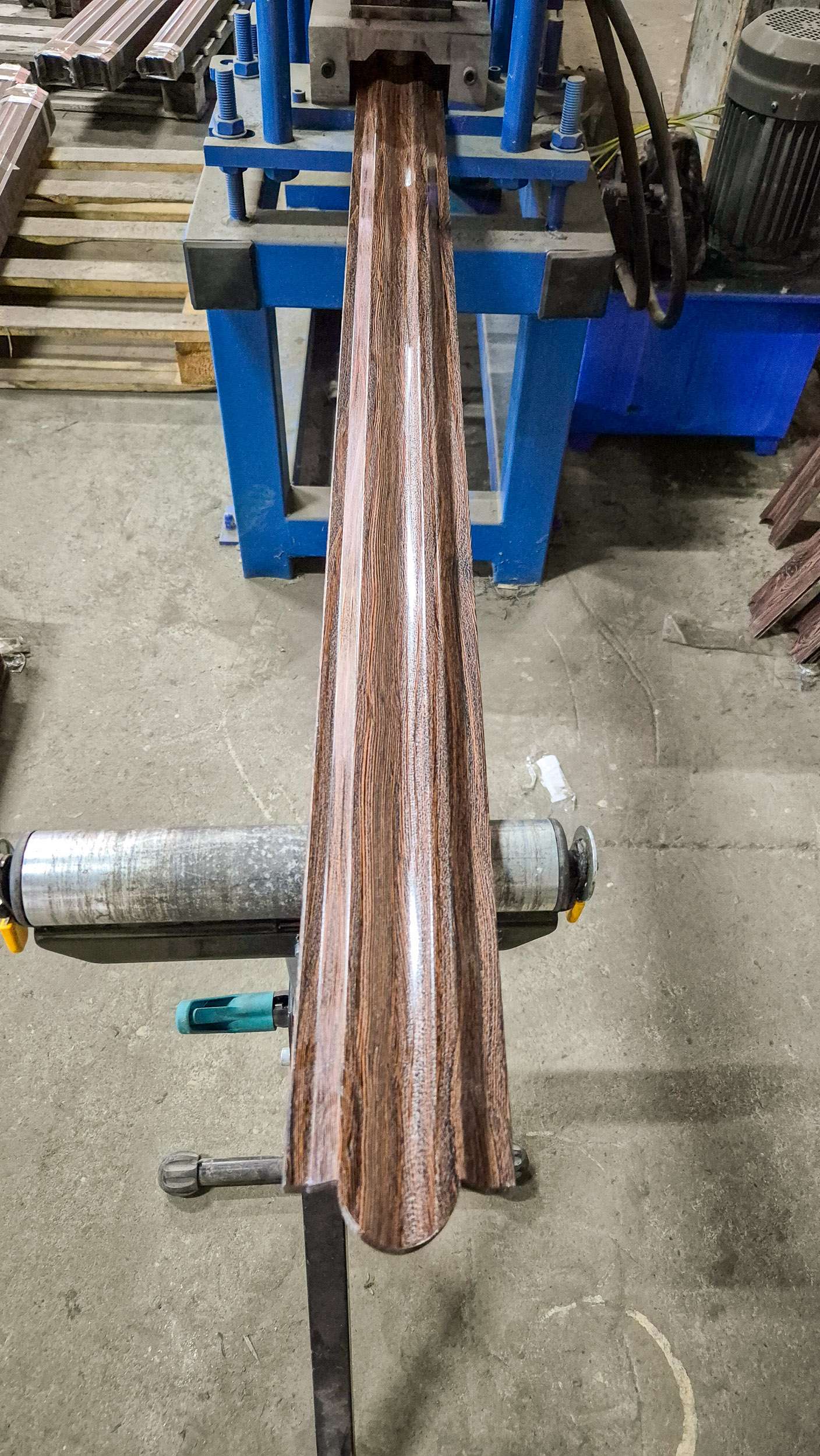 A femkeriteslec.hu gyártósora – fém kerítésléc gyártás Budapesten